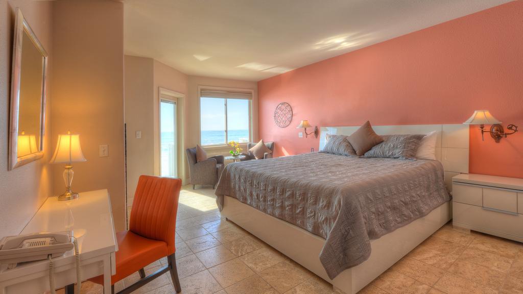 The Oceanfront Stay On Miramarbeach Hmb El Granada Zewnętrze zdjęcie