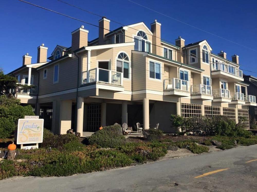 The Oceanfront Stay On Miramarbeach Hmb El Granada Zewnętrze zdjęcie